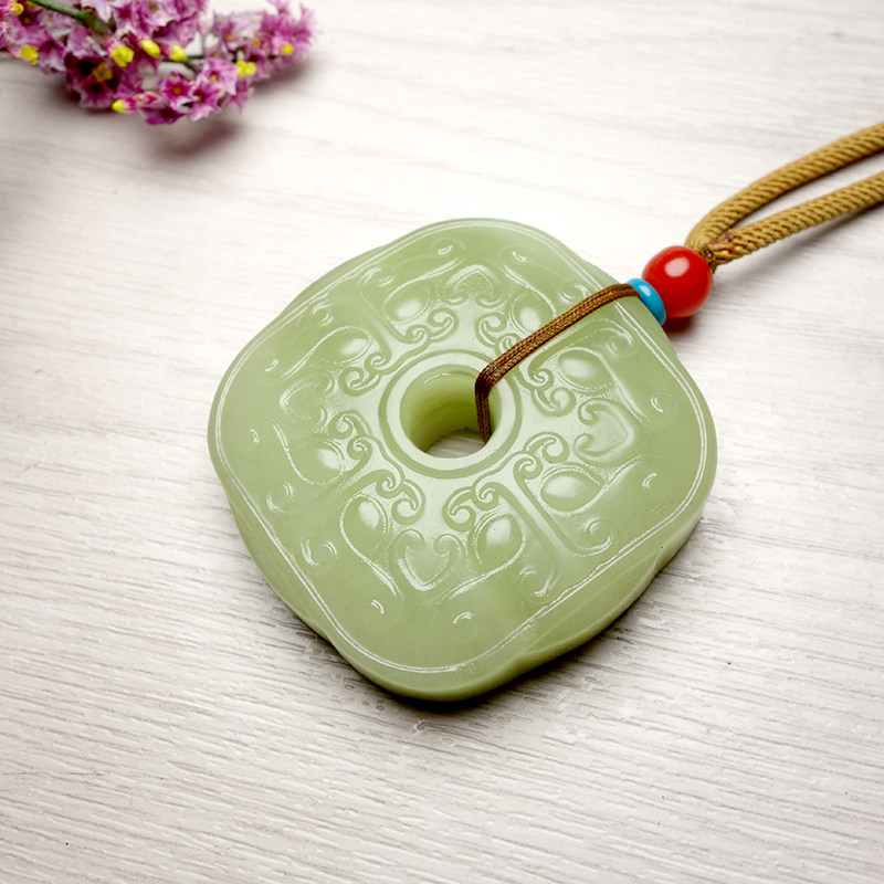 寓意【仿古】和田玉黄玉仿古挂件重64.07克