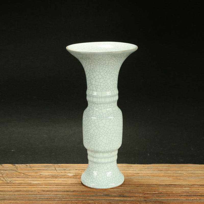 花觚瓶 月白釉 (香灰胎 玛瑙入釉)手拉胚 高温烧制