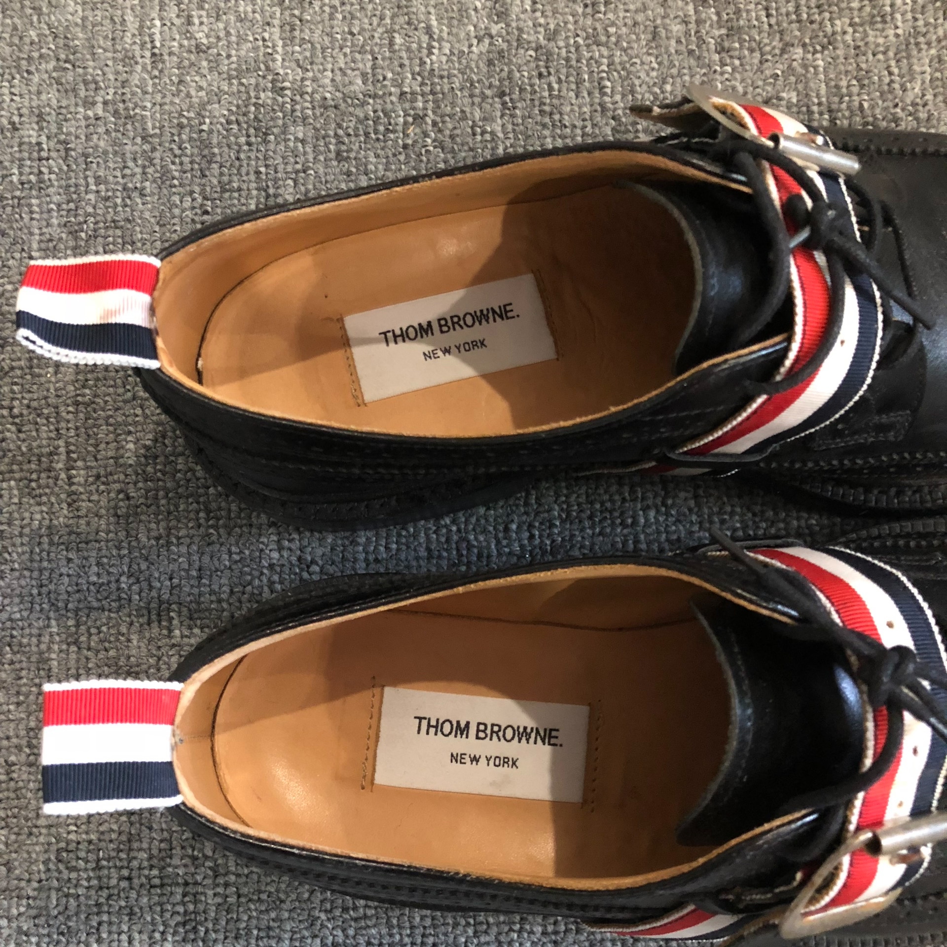 Thom Browne TB Brogue Leather Shoes — label