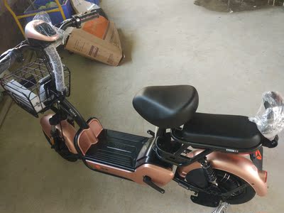 盘点喜德盛电动车豹子2c精英版好用吗?电池会不会很不耐用?