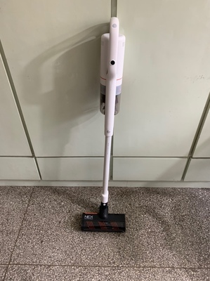 小狗吸尘器好还是飞利浦吸尘器好,大家分析一下之间差别