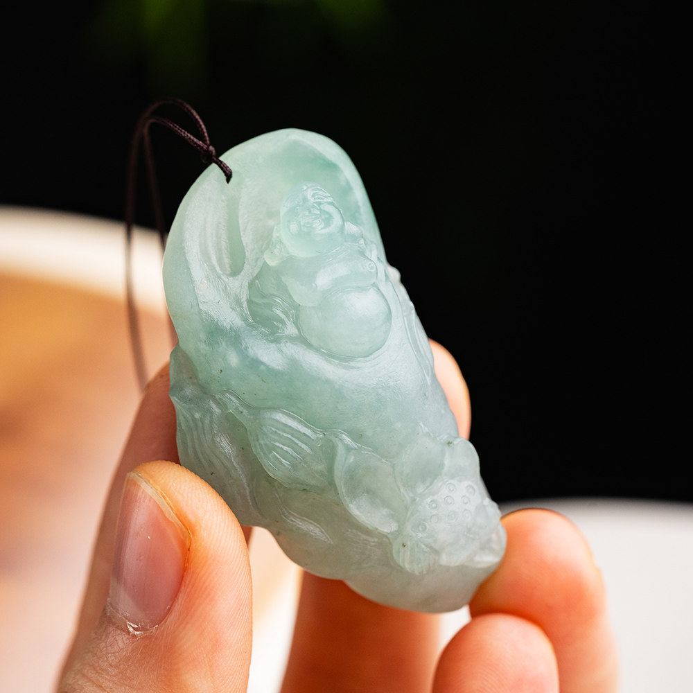 万方玮大师天然a货翡翠缅甸冰种毛货佛牌雕刻玉吊坠挂件27.8克