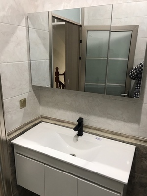 不妨试试:普乐美现代简约浴室柜好用吗?用户评价好不好?