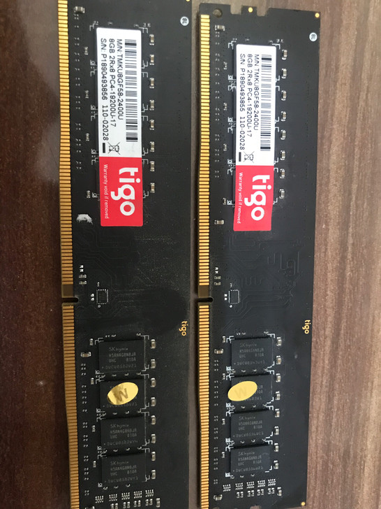 金泰克ddr4四代内存24008G单条两条连号