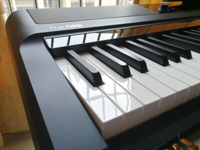 真实评测:珠江艾茉森电钢琴v03怎么样,音质真的有那么好