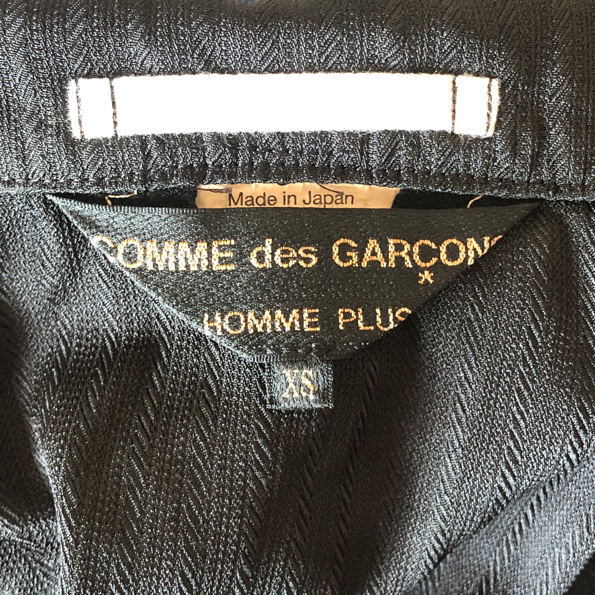 Comme des Garcons 19ss Pleated Suit — label