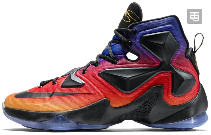 NikeLeBron13DB慈善詹姆斯13慈善儿童