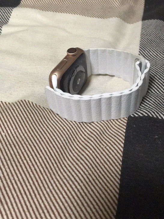 9.新38mm。applewatch皮表带。第三方质量