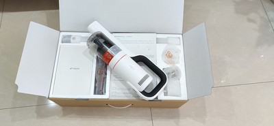 小狗吸尘器是哪个厂家生产的，质量靠得住吗？声音大吗？