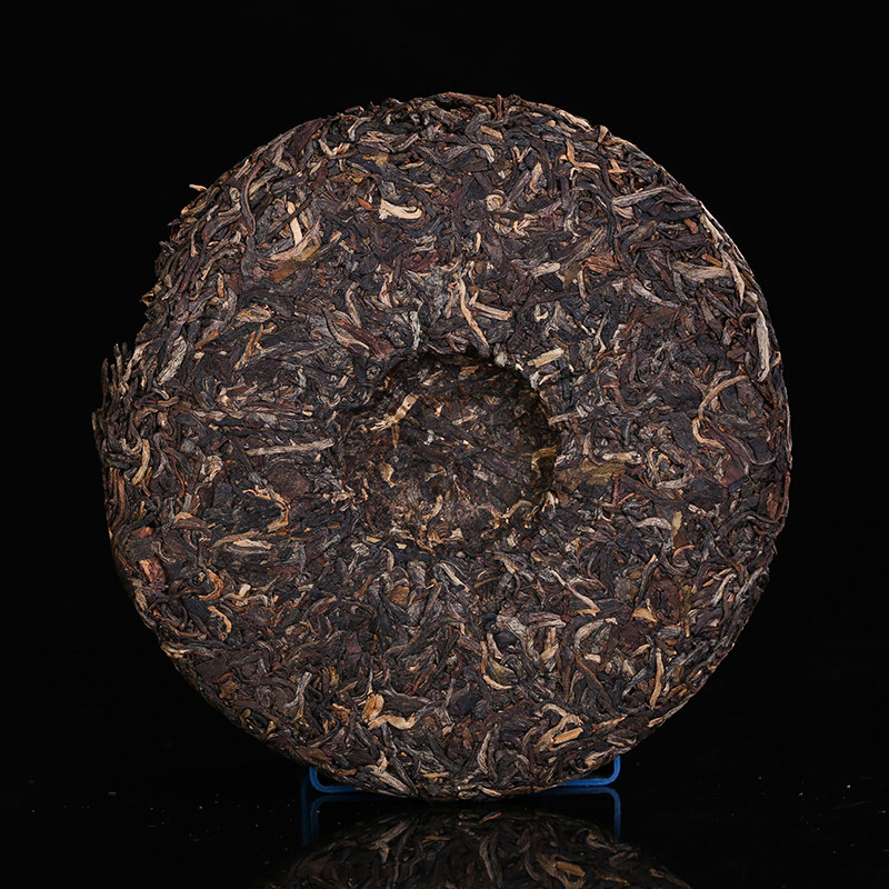 7片 八角亭 2006年 早春银毫 普洱茶生饼 200g/片
