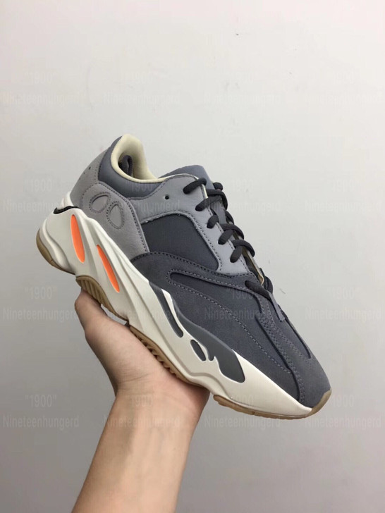 Yeezy700磁铁