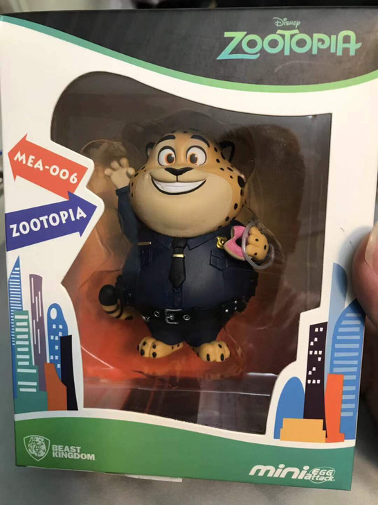 迪士尼疯狂动物城，豹警官手办