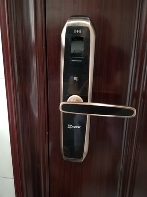 解说了解知道：凌仕指纹锁怎么样，好不好用呢？安全可靠吗？