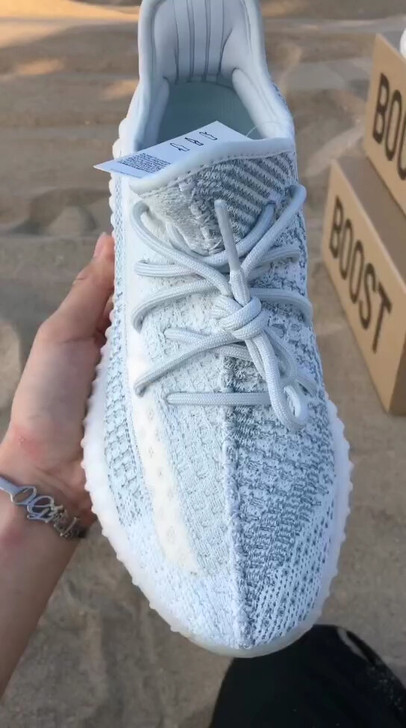 侃爷yeezy椰子鞋满天星350V2真爆天使欧美亚洲限定男女