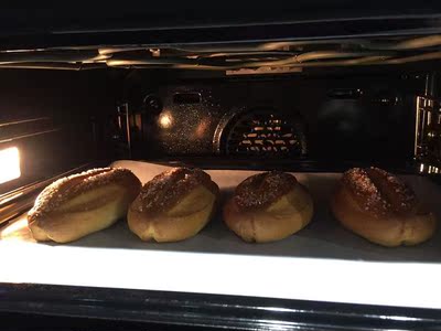 design Arda蒸烤一体机怎么样?到底考出来的面包好不好吃呢?