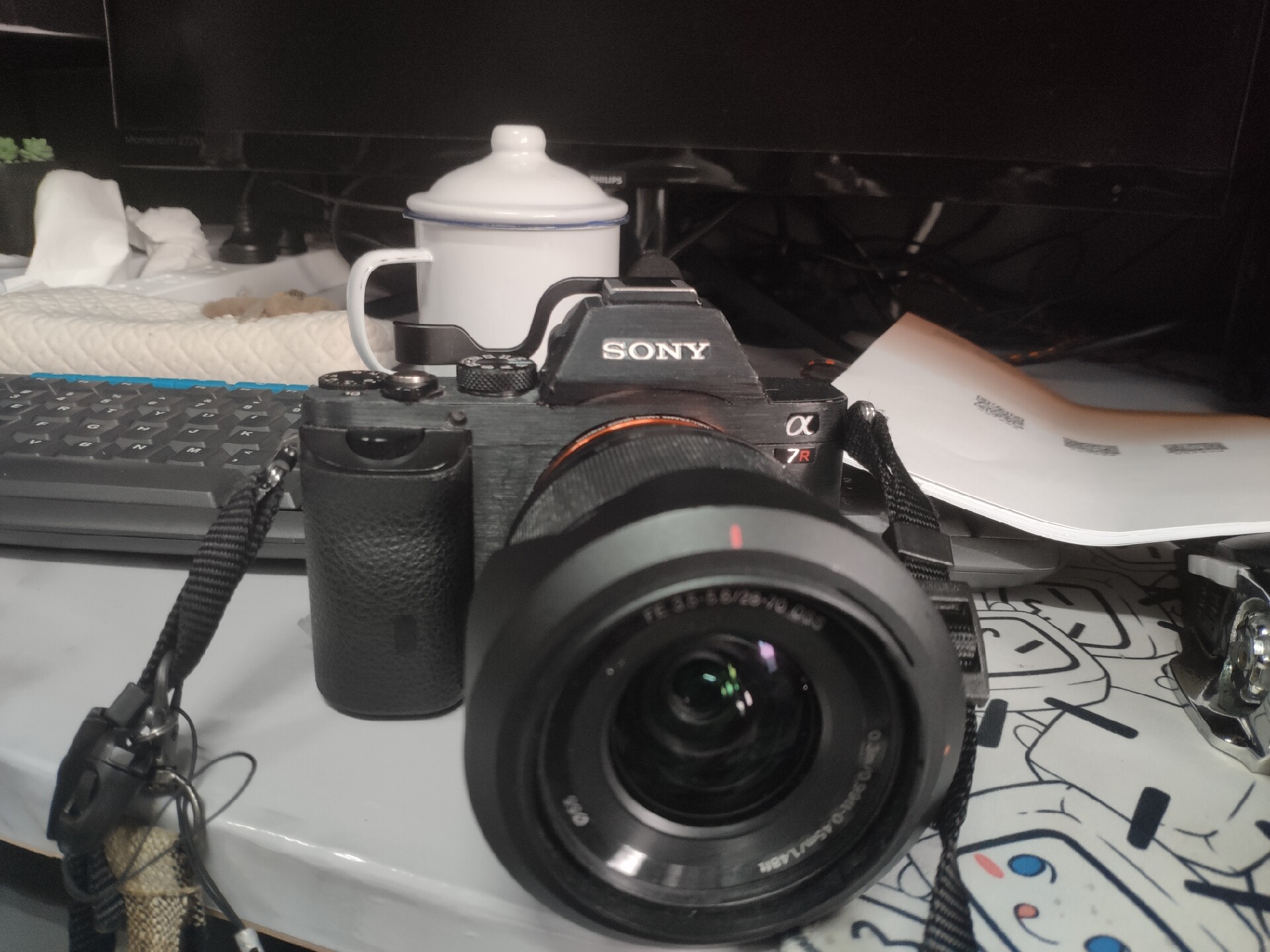 Sony a7r全套售，自认88新，银丝全机身贴纸，热靴铁指