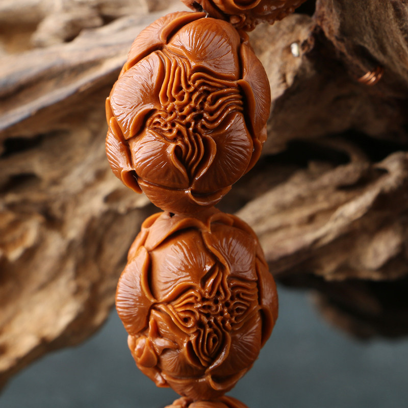 0x2.4cm【九品莲花】陈小玲作品