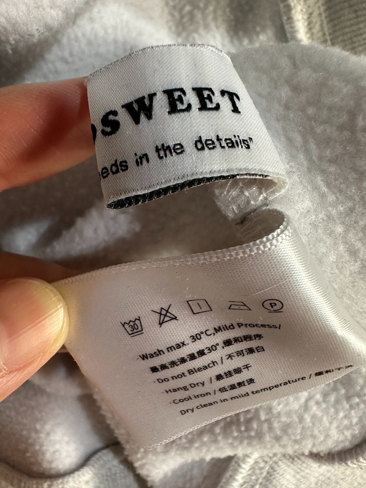 BROOKLYN 1898 NEWYORK 纯色连帽卫衣女666