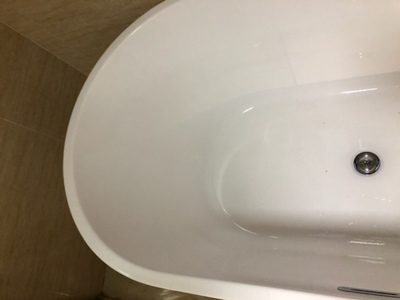 达尔文6001独立式人造石浴缸好用吗?斜躺能浸泡整个身体吗?