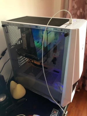 学妹想问问武极电脑质量如何?看高清视频效果如何呢