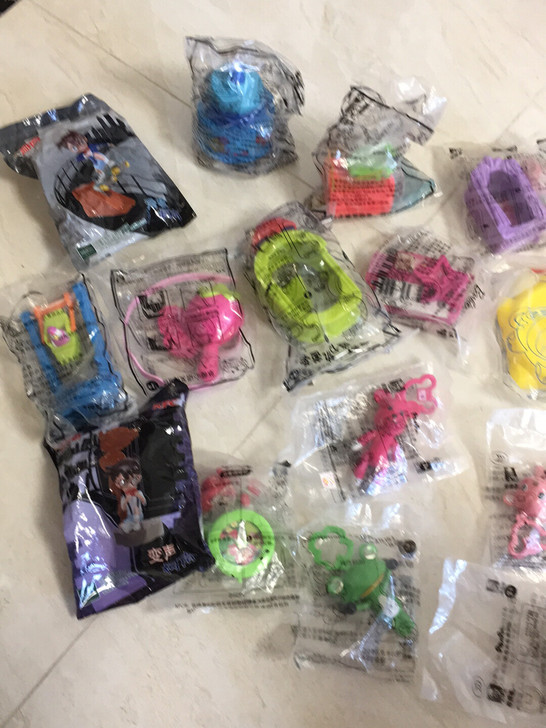 肯德基绝版玩具多乐猫么么熊猪猪侠加菲猫