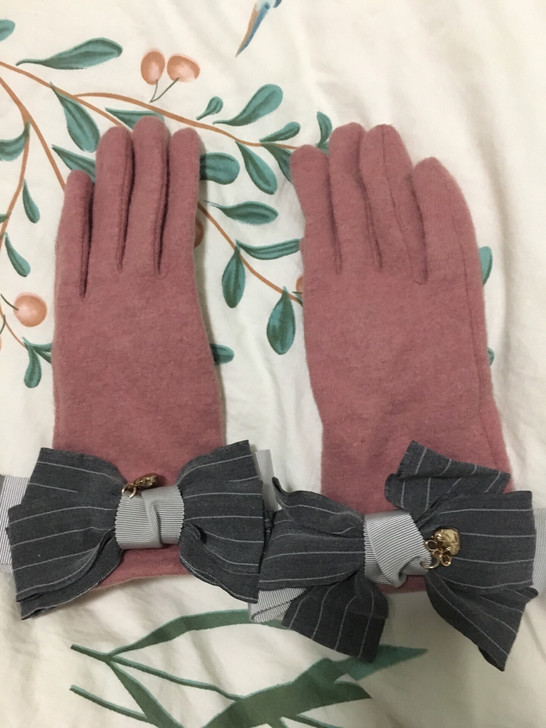 蝴蝶结粉色手套