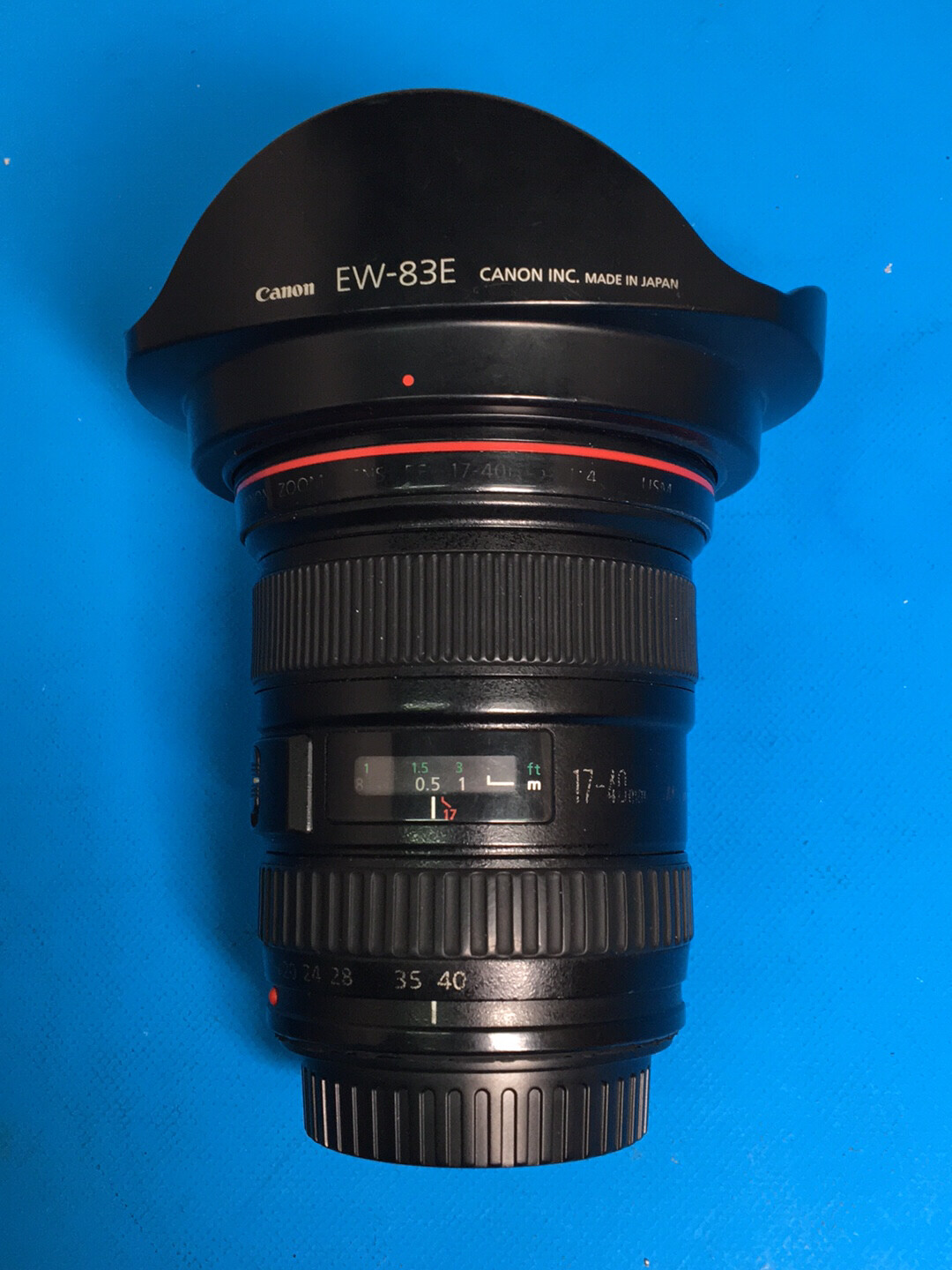 佳能17-40mm f/4L单反镜头
