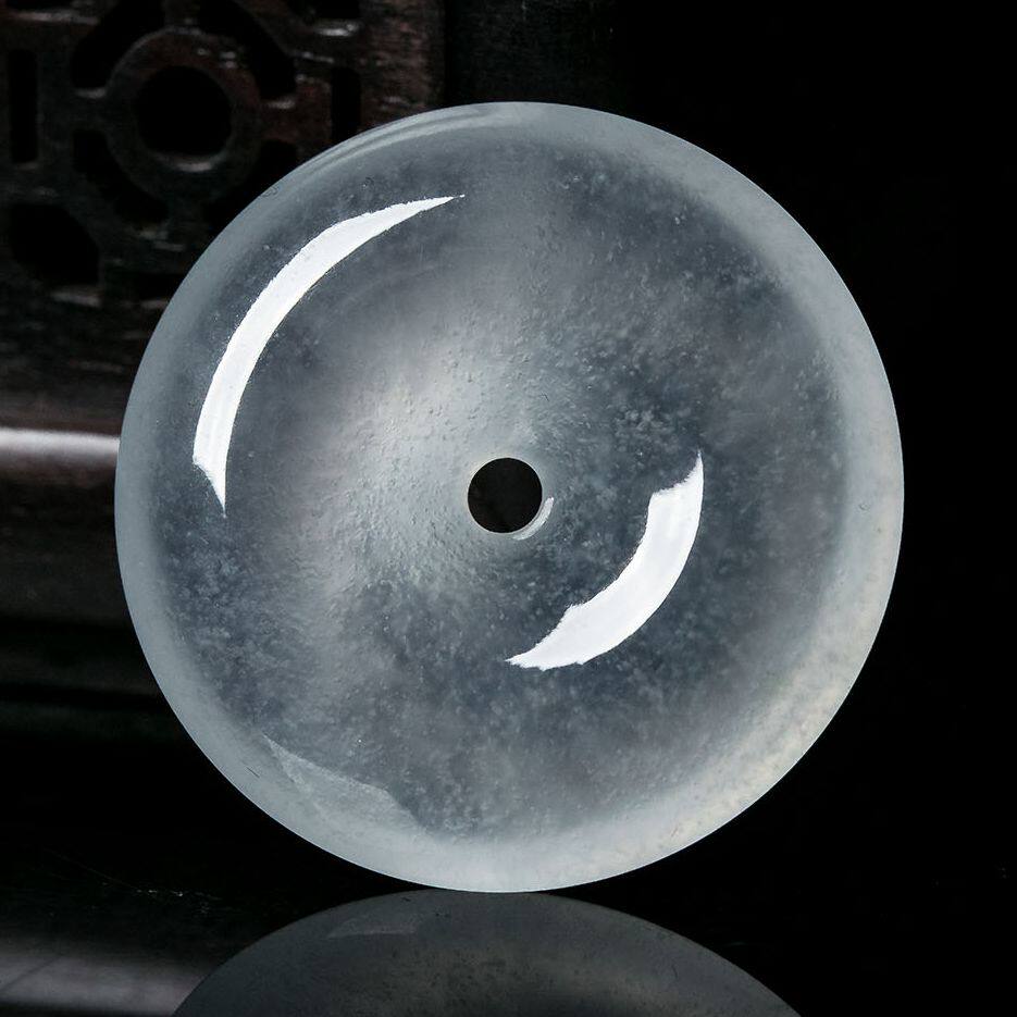 【收藏珍品】高冰种种萤润木那飘雪花棉翡翠吊坠平安扣 怀古7.08g