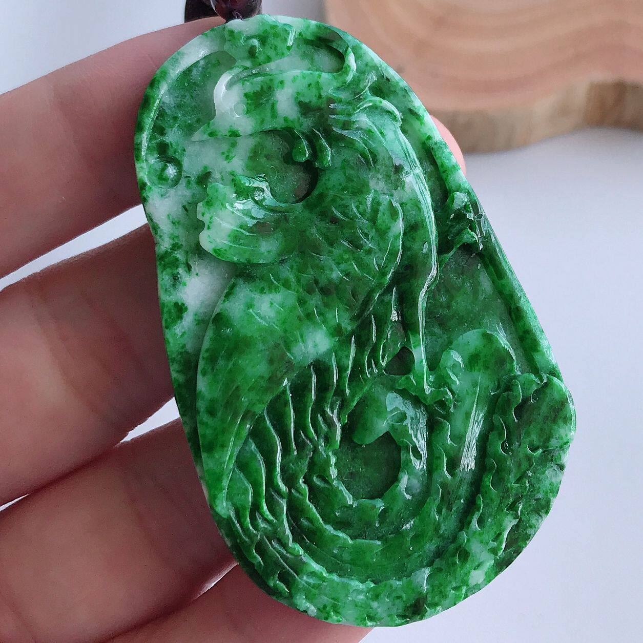 拍卖-缅甸天然冰糯种飘阳绿a货翡翠精雕满色凤凰吊坠 30.28克