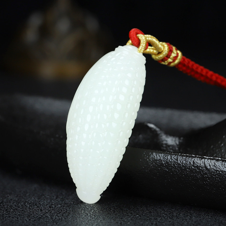 省级玉雕大师丁功博作品新疆和田玉籽料多子多福玉米男挂件29克ad