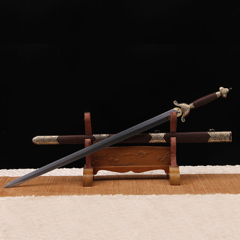 龙泉查长伟宝剑工艺美术大师剑铺《梅花君子剑》未开刃收藏送礼