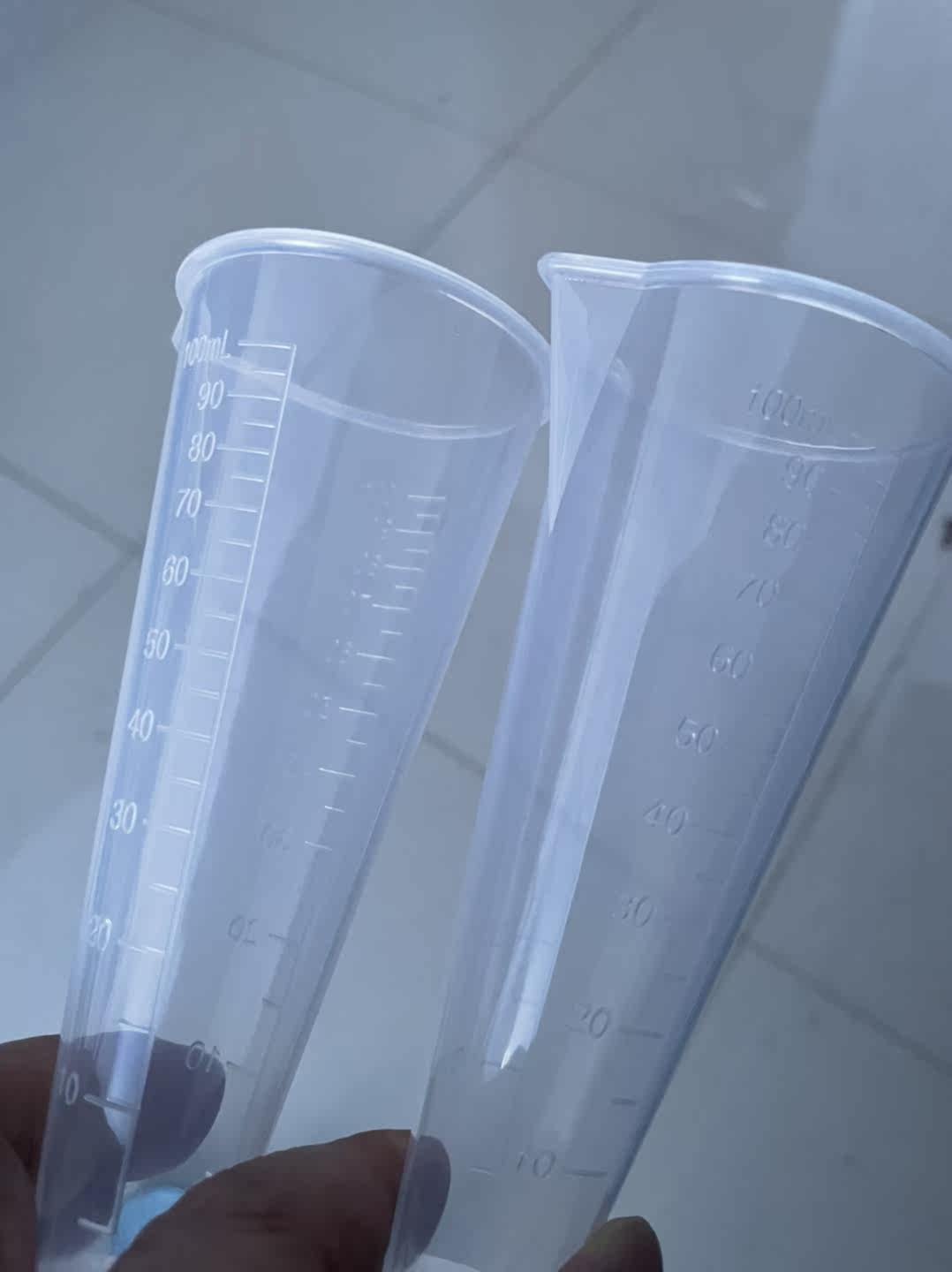 唐雅量杯带刻度塑料家用大容量毫升烘焙奶茶店专用婴儿计量杯量筒