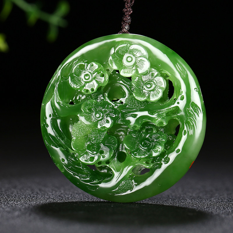 王朝安玉雕工作室  王朝安工作室和田玉碧玉镂空【喜上眉梢】喜鹊梅花