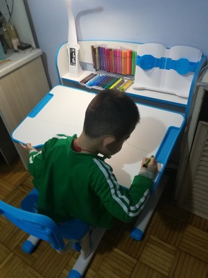 爱果乐门店同款儿童书桌学习桌D402MX好不好?家长反馈如何呀?