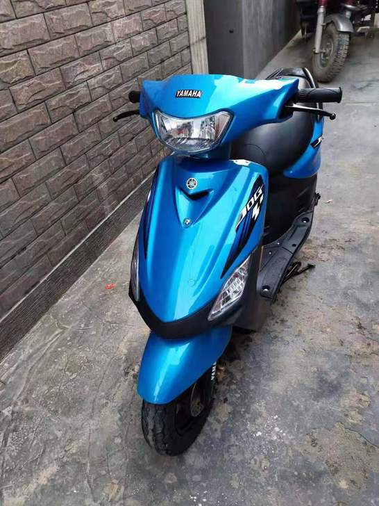 雅马哈讯鹰125cc，纪念版，全车原版原漆，一颗螺丝未动二手