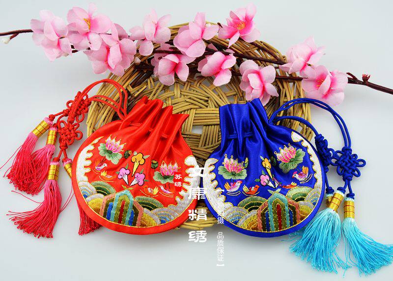 苏绣荷包手工苏州刺绣首饰宝宝胎发发包福袋苏绣
