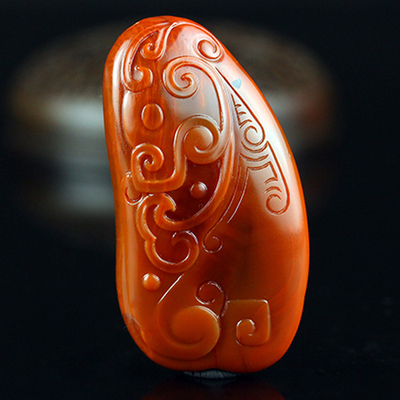 苏工建忠玉雕南红仿古件吊坠