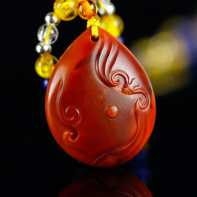 南红玛瑙福在眼前吊坠