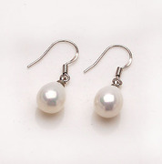 Smiling post new Korean long earring earring earring earring drops Pearl Korea ear hanging ornament