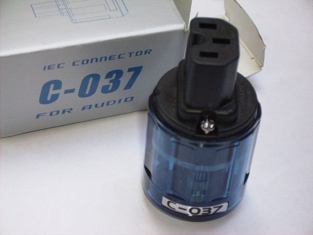 Outlet installed brand new Europe, Asia and Germany oyaide Grade fever American style source blue translucent C037in the Audio appliances , Video Appliance Parts , hifi Audio Accessories , Outlet category - from Buy2taobao.com to provide professional Taobao agent buy service
