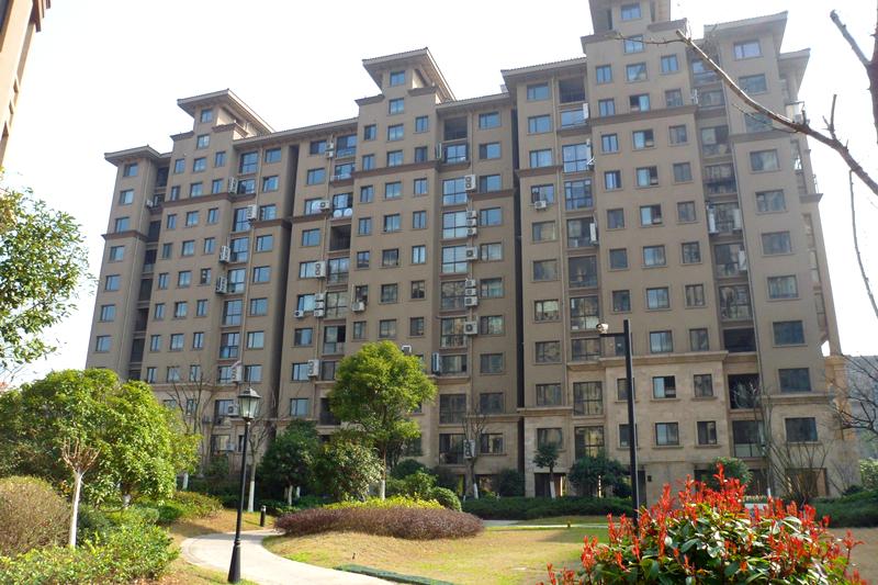 【第一次拍卖】兰溪市世贸151公馆2幢2单元301室