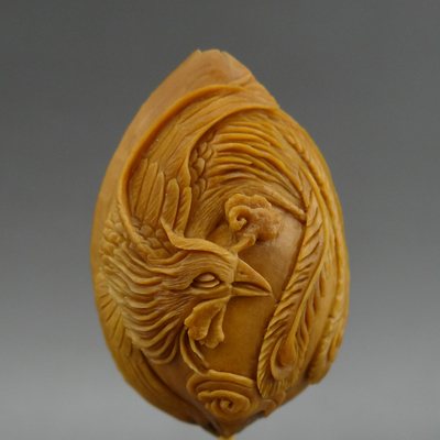 核雕名家李一作品《凤穿牡丹》 2.4大核