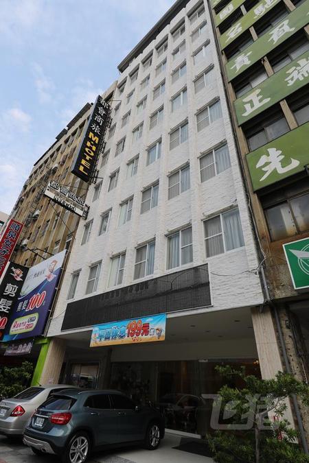 高雄都会商旅