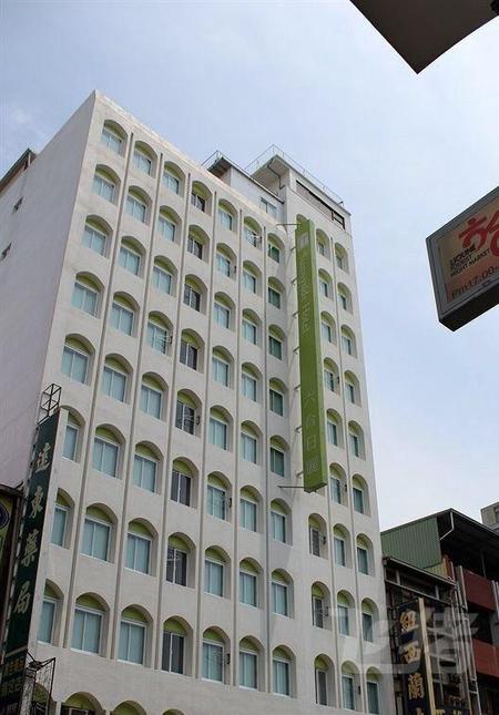 高雄六合日丽饭店