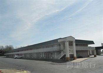 伊克诺套房酒店