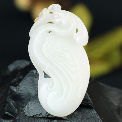 玉雕名家陈少华 新疆和田玉 籽料白玉 鹤 挂件 26.4182克