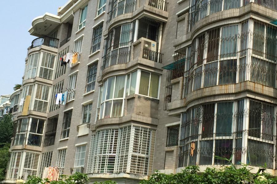 【第二次拍卖】南京市玄武区湖景花园18号101室房地产 不限购不限购