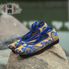 Chinese dance shoes with new handmade original ship type Yunnan embroidery women embroidered shoes old Beijing cloth shoes squat shoe Tengyun