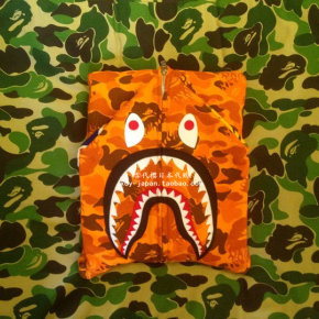 【欣赏】bape橙色火焰鲨鱼09年杂志限定橙火焰全迷彩鲨鱼帽衫