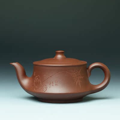 国家级工艺美术师 吴君兰 《曲壶》